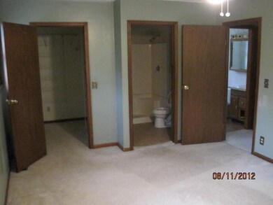 412 N Barnes St, Mason, MI 48854 - photo 7