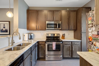 324 W Mill Dr, Nashville, TN 37209 - photo 3