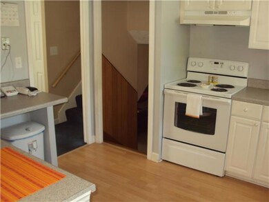 4512 Hartwell Rd, Columbus, OH 43224 - photo 3