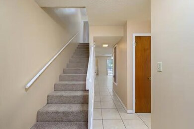 0E29B8FB-978A-4A5B-8346-C4C92D946227