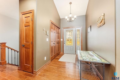 435 N Chestnut Blvd, Brandon, SD 57005 - photo 3