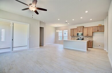 861 Farmhouse Trail, New Braunfels, TX 78130 - photo 7