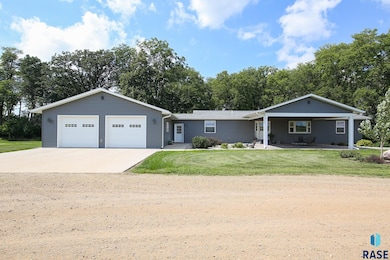 46845 238th St, Colman, SD 57017 - photo 2
