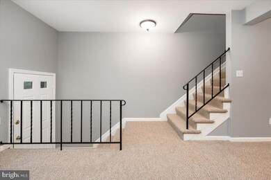 5847 Richardson Mews Square, Halethorpe, MD 21227 - photo 6