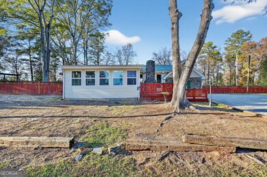 3177 Richards Dr, Snellville, GA 30039 - photo 4