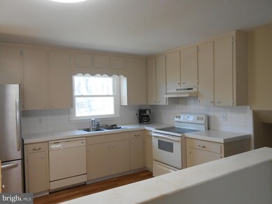 23530 Gross Dr, California, MD 20619 - photo 3