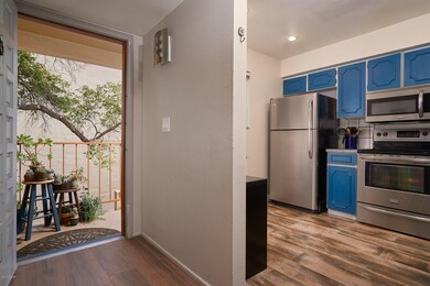 1353 E Fort Lowell Rd unit E, Tucson, AZ 85719 - photo 3