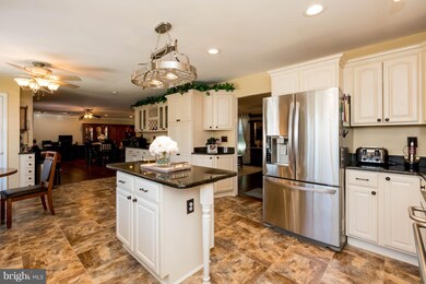 4835T Spalding Dr, La Plata, MD 20646 - photo 4