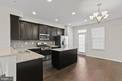 7860 Fletcher Way, Hanover, MD 21076 - photo 2