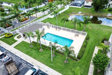 632 Kensington Lake Cir, Brandon, FL 33511 - photo 4