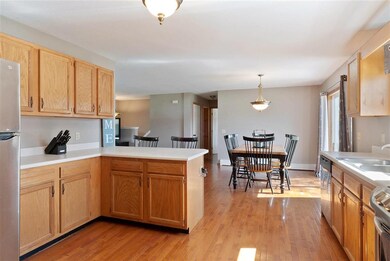 19 Unity St, Rochester, NH 03868 - photo 5