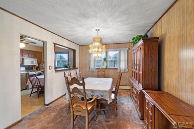 542 Hancock St, Middlesex, NJ 08846 - photo 7