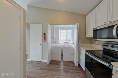740 S Stardust Ln Apache-print-006-006-K
