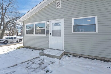 4-web-or-mls-731-stewart-ave