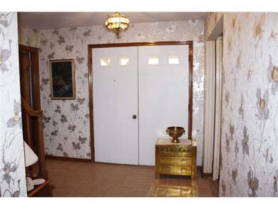 5963 Rocky Rill Rd, Columbus, OH 43235 - photo 2