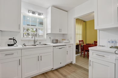 unlisted-address, Coral Springs, FL 33065 - photo 3