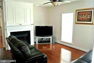 14742 Potomac Branch Dr unit 476A, Woodbridge, VA 22191 - photo 6