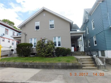 160 Pidge Ave, Pawtucket, RI 02860 - photo 3