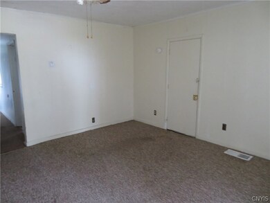 313 Erie St, Fulton, NY 13069 - photo 4