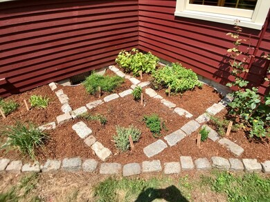 26 Needham St, Norfolk, MA 02056 - photo 2