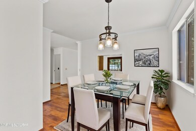 5-Ute-Ct-115 - Dining Room - Modern - 2