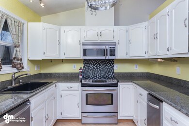 8220 E 20th Ave Anchorage AK-print-007-2