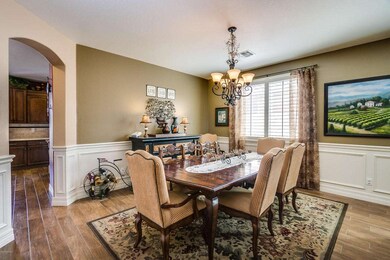 Formal dining