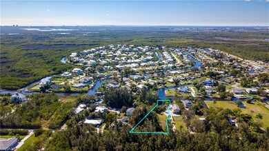 18210 Pioneer Rd, Fort Myers, FL 33908 - photo 3