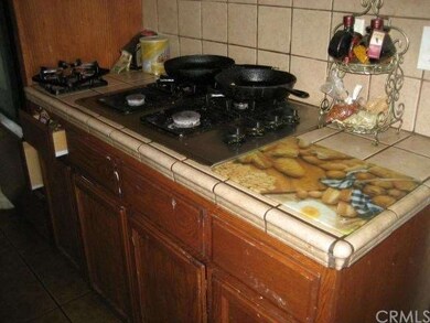 Stove top with tile counters