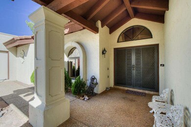 002_Front Entry