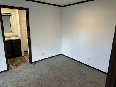 413 Elm Dr unit 111, Mankato, MN 56001 - photo 5