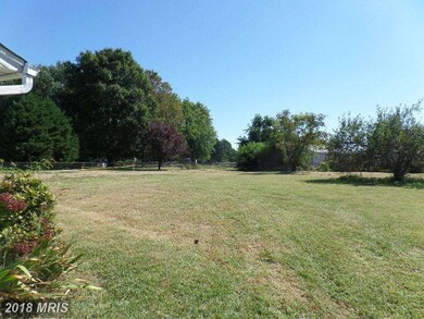 127 N Lake Dr, Stevensville, MD 21666 - photo 5