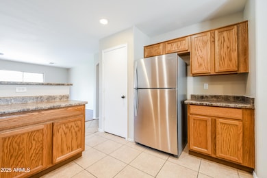 1025614.16244 North 28th Street - Kitche