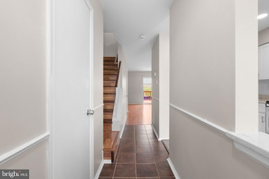 6782 Ducketts Ln, Elkridge, MD 21075 - photo 5