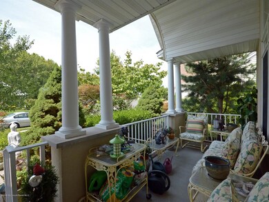 002_Porch