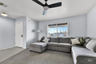 262 N Sunbird Ave, Kuna, ID 83634 - photo 7