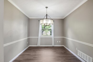 13_dining room