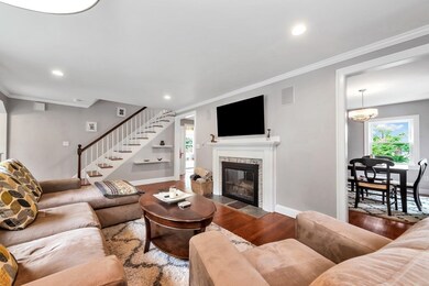 34 Redlands Rd, West Roxbury, MA 02132 - photo 6