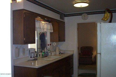 11007 W Santa fe Dr unit 56, Sun City, AZ 85351 - photo 2