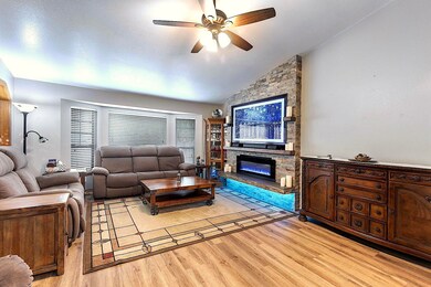 11-web-or-mls-1773-tara-cir