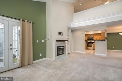 8111 Lacy Dr unit 301, Manassas, VA 20109 - photo 6