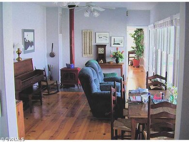 Den/Family/Great Room