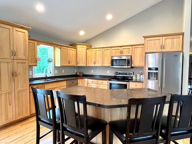 685 Bluffs Rd NW, Alexandria, MN 56308 - photo 3