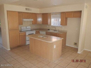 3971 E Douglas Loop, Gilbert, AZ 85234 - photo 5