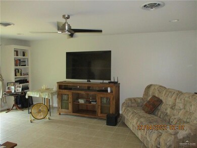 2914 Garza St, Edinburg, TX 78539 - photo 2