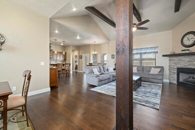 833 S Eastridge, Nixa, MO 65714 - photo 5