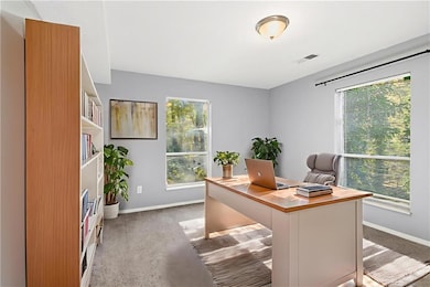 253 Lamplighter Ln SE, Marietta, GA 30067 - photo 5