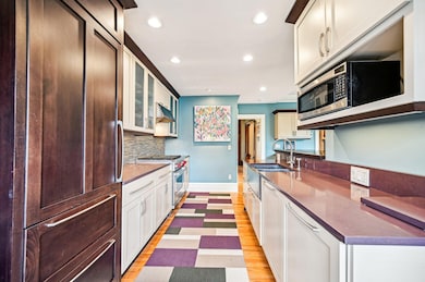 17-web-or-mls-E Tulane Rd-0705-017