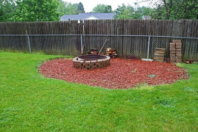 336 Meadow Dr, Circleville, OH 43113 - photo 7