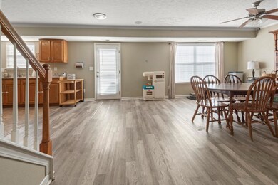 367 Village Dr, Frankfort, KY 40601 - photo 7